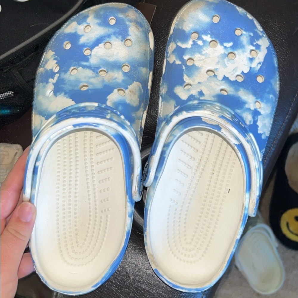 Cloud crocs